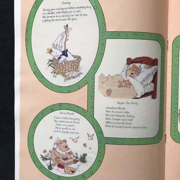 Vtg Cross Stitch Book A Merry Mouse Book of Favorite Mice Poems 10 Designs 1985 - Picture 8 of 11